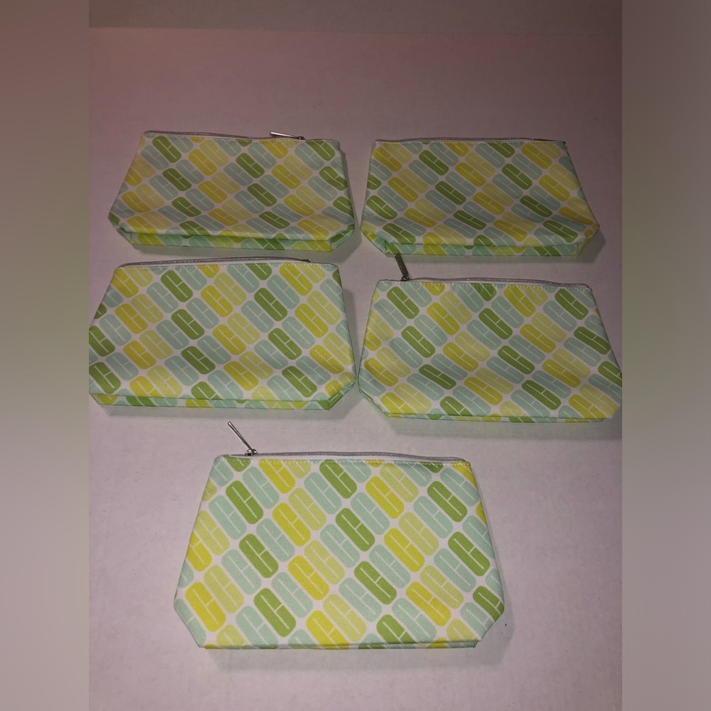 Lot Of 5 Clinique Makeup Bags Travel Bag Gift With Purchase Bags 5 total Bundle